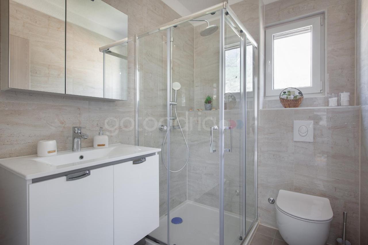 Luxury Apartment Sofia -Free Beach Parking Μακάρσκα Εξωτερικό φωτογραφία